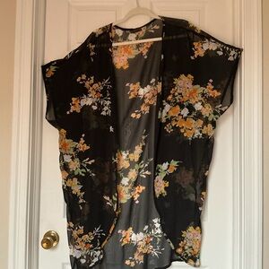 Chic Floral Sheer Kimono Blouse